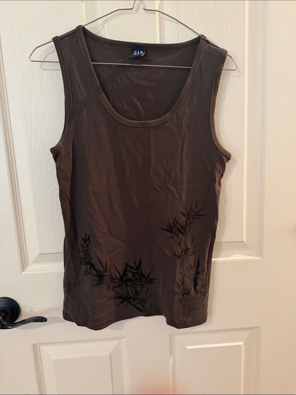 Y2K vintage GAP Women's Brown Tank Top with Subtle Black velvet  Print